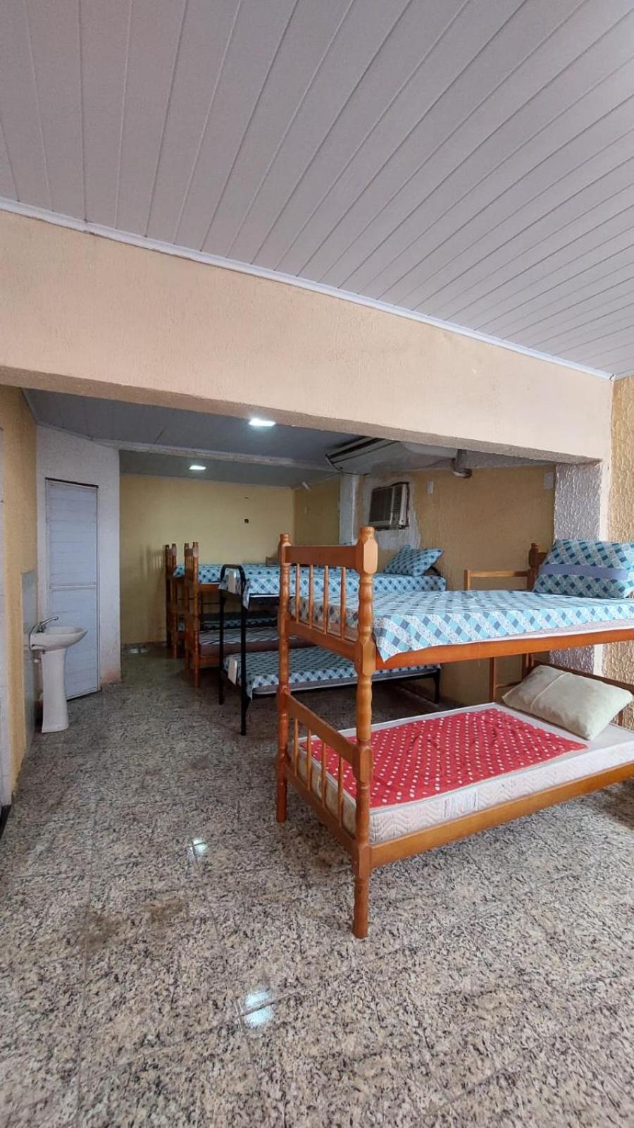 Auberge de jeunesse Bom E Familiar *